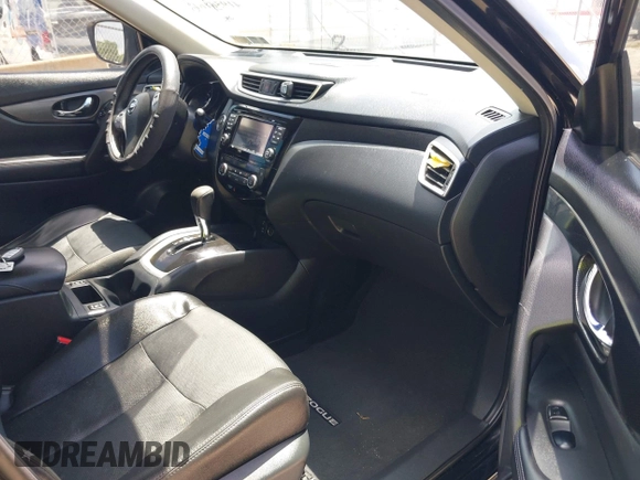 2016 Nissan Rogue SV z VIN KNMAT2MV8GP710455, wystawiony jako IAAI lot #41956161 z przebiegiem 134 612 mil mil oraz . Historia ofert i sprzedaży dostępna na DreamBid. Obrazek 5.