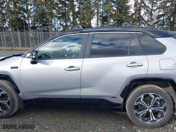 2022 Toyota RAV4 Prime XSE with VIN JTMEB3FV9ND078636, listed as a IAAI auction lot 41765049 with NaN miles. Bid and sale history available at carsss.com. Image 15.