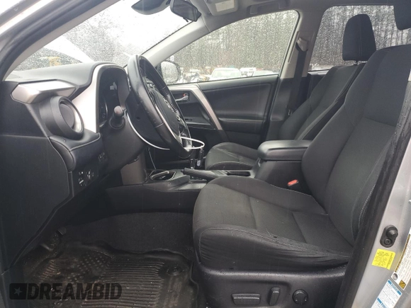 2018 Toyota RAV4 XLE with VIN JTMRFREV2JJ221139, listed as a Copart auction lot 50229375 with 175,597 mi miles and Salvage Title. Bid and sale history available at DreamBid. Image 7.