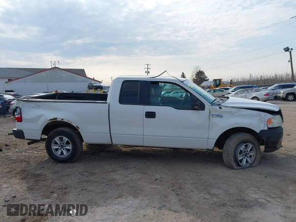 2005 Ford F-150 STX with VIN 1FTRX14W85FB72787, listed as a IAAI auction lot 41702370 with 210,544 mi miles. Bid and sale history available at carsss.com. Image 13.
