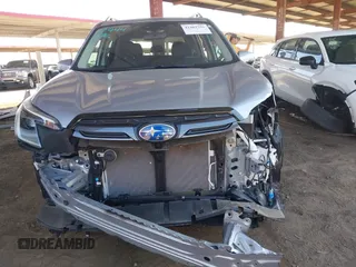 2022 Subaru Forester Limited with VIN JF2SKAPC0NH483301, listed as a IAAI auction lot 42463755 with 14,530 mi miles and . Bid and sale history available at DreamBid. Image 6.
