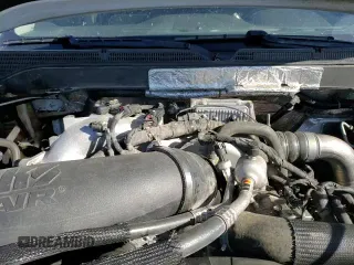 2019 Chevrolet Silverado 2500HD High Country с VIN 1GC1KUEYXKF197330, выставлен на аукционе Copart как лот 85283515 с пробегом 89 385 миль миль и Списание • Salvage title. История ставок и продаж доступна на DreamBid. Изображение 13.
