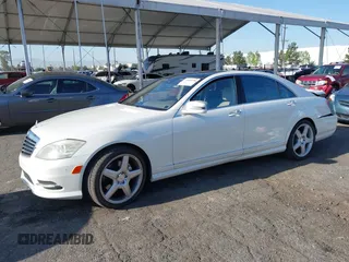 2010 Mercedes-Benz S 550 with VIN WDDNG7BB3AA321119, listed as a IAAI auction lot 42000294 with 92,857 mi miles and . Bid and sale history available at DreamBid. Image 17.