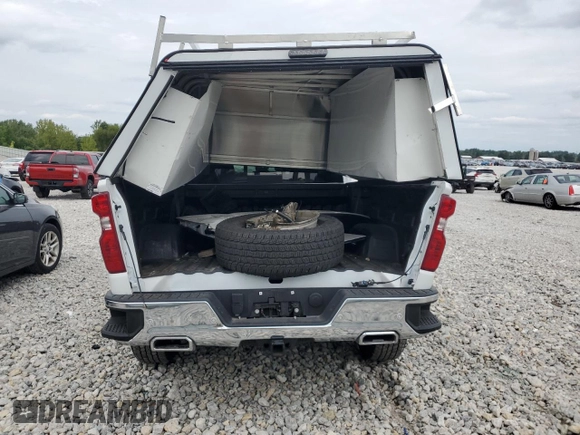 2024 Chevrolet Silverado 1500 LT with VIN 1GCUDDE83RZ262101, listed as a Copart auction lot 68882734 with 0 mi miles and Non Repairable. Bid and sale history available at carsss.com. Image 6.