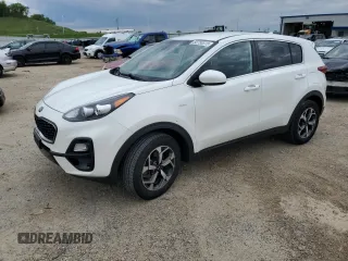 2020 Kia Sportage LX z VIN KNDPMCAC7L7742968, wystawiony jako Copart lot #58756515 z przebiegiem 79 615 mil mil oraz Szkoda całkowita • Salvage title. Historia ofert i sprzedaży dostępna na DreamBid. Obrazek 1.
