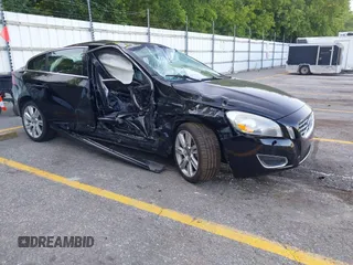 2012 Volvo S60 T5 with VIN YV1622FS1C2085572, listed as a IAAI auction lot 42566761 with 197,400 mi miles and . Bid and sale history available at DreamBid. Image 1.