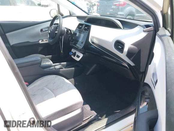 2016 Toyota Prius Two with VIN JTDKBRFU4G3523676, listed as a IAAI auction lot 42174710 with 167,347 mi miles and . Bid and sale history available at DreamBid. Image 5.
