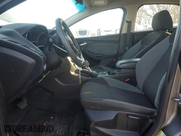 2014 Ford Focus SE with VIN 1FADP3F28EL228637, listed as a Copart auction lot 86216274 with 137,617 mi miles and Clean Title. Bid and sale history available at carsss.com. Image 7.