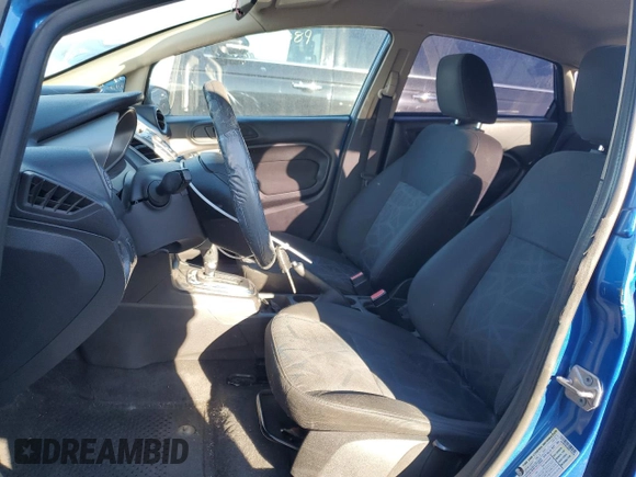 2011 Ford Fiesta SE z VIN 3FADP4BJ9BM154478, wystawiony jako Copart lot #48257645 z przebiegiem 109 717 mil mil oraz Szkoda całkowita • Salvage title. Historia ofert i sprzedaży dostępna na DreamBid. Obrazek 7.
