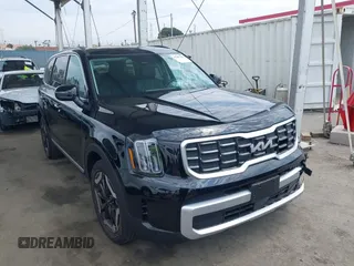 2025 Kia Telluride S with VIN 5XYP64GC1SG608286, listed as a IAAI auction lot 42387436 with 779 mi miles and . Bid and sale history available at DreamBid. Image 1.