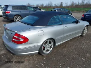 2004 Mercedes-Benz CLK Cabriolet 5.0L with VIN WDBTK75G04T024842, listed as a IAAI auction lot 42134048 with 103,562 mi miles. Bid and sale history available at carsss.com. Image 4.