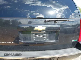 2011 Chevrolet Suburban LTZ with VIN 1GNSKKE38BR359006, listed as a IAAI auction lot 42183589 with 162,154 mi miles and . Bid and sale history available at DreamBid. Image 21.