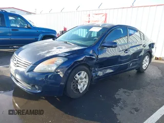 2009 Nissan Altima 2.5 S with VIN 1N4AL21E29N407650, listed as a IAAI auction lot 41647486 with 146,906 mi miles. Bid and sale history available at carsss.com. Image 2.