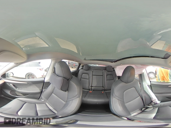 2023 Tesla Model Y Long Range z VIN 7SAYGDEE3PF884220, wystawiony jako Copart lot #52072605 z przebiegiem 44 996 mil mil oraz Czysty tytuł • Clean title. Historia ofert i sprzedaży dostępna na DreamBid. Obrazek 13.