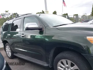 2010 Toyota Sequoia Platinum with VIN 5TDYY5G14AS022525, listed as a IAAI auction lot 41788508 with 205,415 mi miles. Bid and sale history available at carsss.com. Image 13.