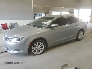 2015 Chrysler 200 Limited z VIN 1C3CCCAB5FN611096, wystawiony jako Copart lot #60719625 z przebiegiem 157 596 mil mil oraz Czysty tytuł • Clean title. Historia ofert i sprzedaży dostępna na DreamBid. Obrazek 1.