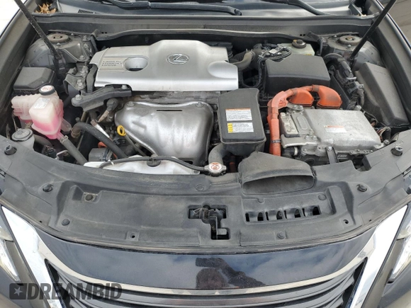 2018 Lexus ES 300h with VIN JTHBW1GGXJ2170399, listed as a Copart auction lot 41581915 with 108,449 mi miles and Salvage title. Bid and sale history available at DreamBid. Image 12.