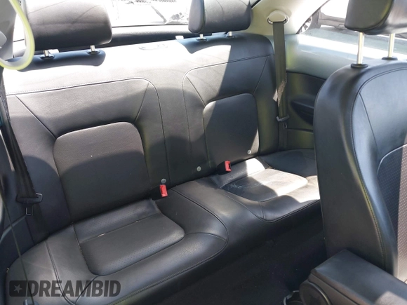 2010 Volkswagen Beetle with VIN 3VWRG3AG8AM013672, listed as a IAAI auction lot 42560543 with 73,258 mi miles and . Bid and sale history available at DreamBid. Image 8.