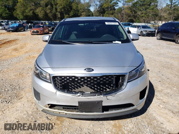 2017 Kia Sedona L with VIN KNDMA5C10H6279572, listed as a Copart auction lot 46491355 with 83,375 mi miles and Salvage Title. Bid and sale history available at carsss.com. Image 5.
