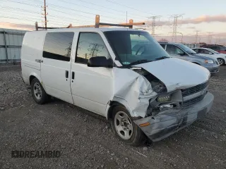 2005 Chevrolet Astro Cargo Van with VIN 1GCDM19X05B118797, listed as a Copart auction lot 84093974 with 0 mi miles and Salvage Title. Bid and sale history available at carsss.com. Image 4.