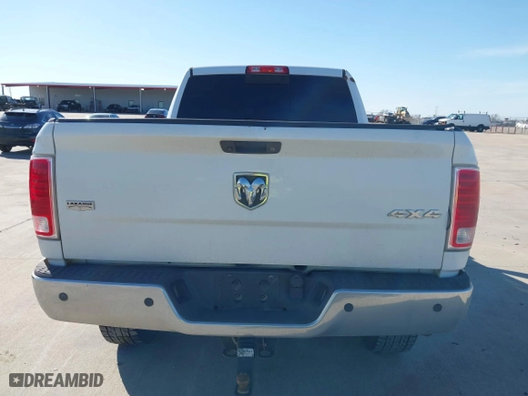 2015 Ram 2500 Laramie with VIN 3C6UR5NL4FG650906, listed as a IAAI auction lot 41657476 with 349,306 mi miles. Bid and sale history available at carsss.com. Image 17.
