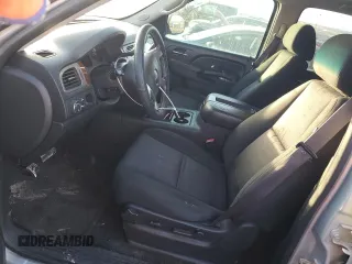 2012 Chevrolet Tahoe LS with VIN 1GNSCAE05CR202824, listed as a Copart auction lot 41580175 with 200,955 mi miles and Salvage title. Bid and sale history available at DreamBid. Image 7.