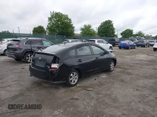 2005 Toyota Prius z VIN JTDKB20U253039812, wystawiony jako IAAI lot #42317371 z przebiegiem 281 142 mil mil oraz . Historia ofert i sprzedaży dostępna na DreamBid. Obrazek 4.