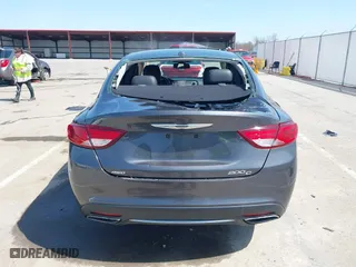 2015 Chrysler 200 C with VIN 1C3CCCEG9FN530575, listed as a IAAI auction lot 41862387 with 190,580 mi miles. Bid and sale history available at carsss.com. Image 16.