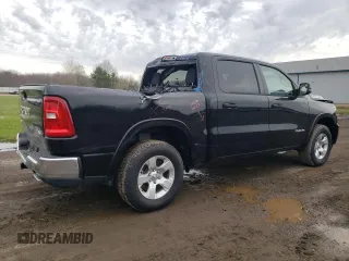 2025 Ram 1500 Big Horn z VIN 1C6SRFFP0SN559311, wystawiony jako Copart lot #48042015 z przebiegiem 491 mil mil oraz Szkoda całkowita • Salvage title. Historia ofert i sprzedaży dostępna na DreamBid. Obrazek 3.
