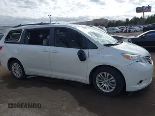 2016 Toyota Sienna XLE with VIN 5TDYK3DC8GS738204, listed as a IAAI auction lot 41105430 with 109,248 mi miles. Bid and sale history available at carsss.com. Image 13.