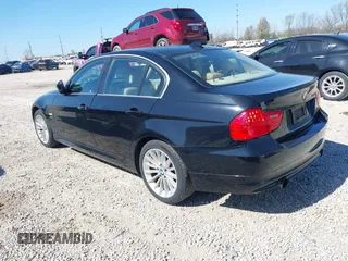 2011 BMW 3 Series 335i xDrive with VIN WBAPL5G50BNN23199, listed as a IAAI auction lot 42041719 with 205,807 mi miles. Bid and sale history available at carsss.com. Image 3.