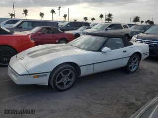 1986 Chevrolet Corvette with VIN 1G1YY6789G5900332, listed as a Copart auction lot 76500584 with 0 mi miles and Salvage Title. Bid and sale history available at carsss.com. Image 1.