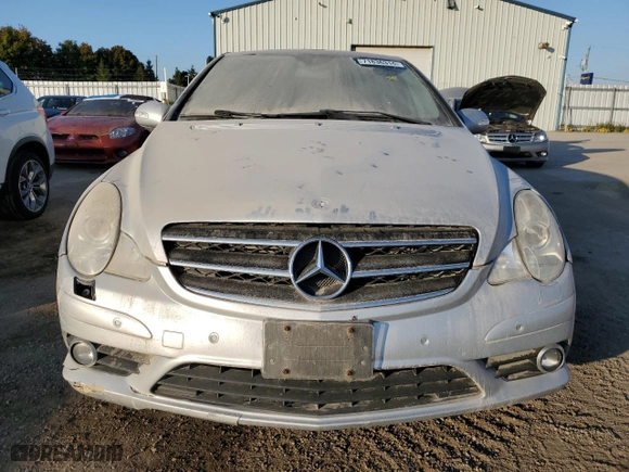 2009 Mercedes-Benz R-Class 3.0L BlueTEC with VIN 4JGCB25E69A093861, listed as a Copart auction lot 71836314 with 227,130 mi miles and Clean Title. Bid and sale history available at carsss.com. Image 5.