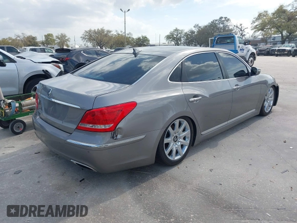 2011 Hyundai Equus Signature with VIN KMHGH4JF7BU040004, listed as a IAAI auction lot 41729796 with 129,950 mi miles and . Bid and sale history available at DreamBid. Image 4.
