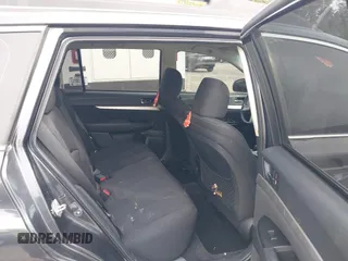 2011 Subaru Outback 2.5i z VIN 4S4BRBAC3B3330795, wystawiony jako IAAI lot #40376264 z przebiegiem 211 177 mil mil oraz . Historia ofert i sprzedaży dostępna na DreamBid. Obrazek 8.