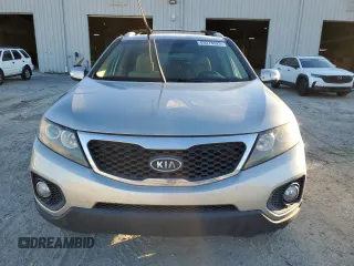 2012 Kia Sorento LX with VIN 5XYKT3A69CG280519, listed as a Copart auction lot 89378525 with 206,417 mi miles and Salvage Title. Bid and sale history available at carsss.com. Image 5.