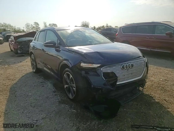2022 Audi Q4 e-tron Premium Plus with VIN WA1H2BFZ2NP042449, listed as a Copart auction lot 75067984 with 21,627 mi miles and Salvage Title. Bid and sale history available at carsss.com. Image 13.