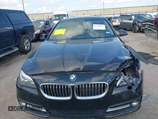 2016 BMW 5 Series 528i z VIN WBA5A5C52GG353507, wystawiony jako IAAI lot #42320879 z przebiegiem 126 893 mil mil oraz . Historia ofert i sprzedaży dostępna na DreamBid. Obrazek 12.