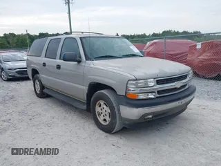 2006 Chevrolet Suburban LS w/1WT with VIN 1GNEC16Z26J178169, listed as a IAAI auction lot 42107271 with 272,073 mi miles. Bid and sale history available at carsss.com. Image 1.