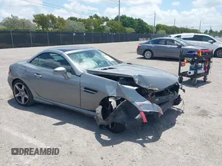 2014 Mercedes-Benz SLK 250 с VIN WDDPK4HA7EF092618, выставлен на аукционе IAAI как лот 42150470 с пробегом 52 727 миль миль и . История ставок и продаж доступна на DreamBid. Изображение 1.