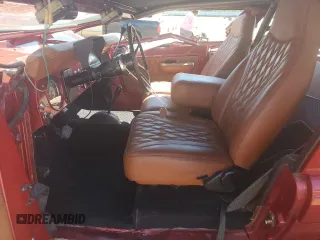 1972 Ford Bronco z VIN U15GLM80065, wystawiony jako Copart lot #50619305 z przebiegiem Nie podano mil oraz Szkoda całkowita • Salvage title. Historia ofert i sprzedaży dostępna na DreamBid. Obrazek 7.