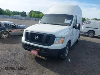 2020 Nissan NV Cargo SV z VIN 1N6BF0LY5LN810818, wystawiony jako IAAI lot #42051143 z przebiegiem 86 560 mil mil oraz . Historia ofert i sprzedaży dostępna na DreamBid. Obrazek 6.