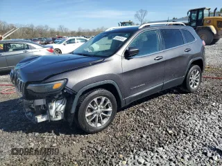 2019 Jeep Cherokee Latitude Plus with VIN 1C4PJLLB4KD316779, listed as a Copart auction lot 49505815 with 102,269 mi miles and Salvage Title. Bid and sale history available at carsss.com. Image 1.