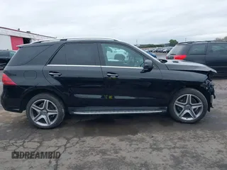 2017 Mercedes-Benz GLE 350 z VIN 4JGDA5HBXHA960218, wystawiony jako IAAI lot #41573755 z przebiegiem 37 868 mil mil oraz . Historia ofert i sprzedaży dostępna na DreamBid. Obrazek 14.