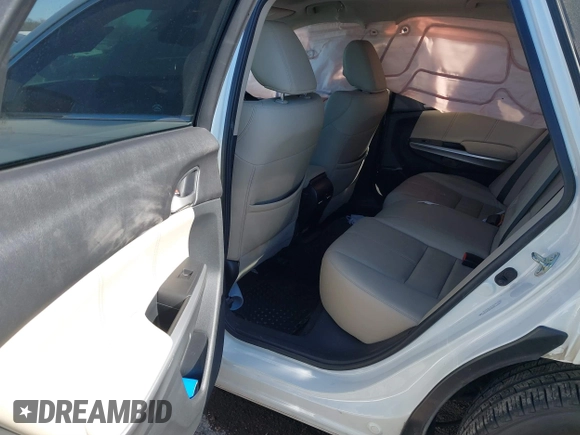 2014 Honda Crosstour EX-L with VIN 5J6TF1H52EL002561, listed as a IAAI auction lot 41287461 with 98,096 mi miles. Bid and sale history available at carsss.com. Image 8.