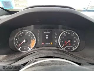 2018 Jeep Renegade Latitude with VIN ZACCJBBB8JPG65986, listed as a Copart auction lot 51521425 with 42,625 mi miles and Salvage Title. Bid and sale history available at carsss.com. Image 9.