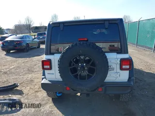 2024 Jeep Wrangler Willys z VIN 1C4RJXN60RW162960, wystawiony jako IAAI lot #41825312 z przebiegiem 16 538 mil mil oraz . Historia ofert i sprzedaży dostępna na DreamBid. Obrazek 16.