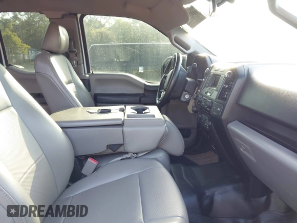 2016 Ford F-150 XLT with VIN 1FTFX1EF4GKE50550, listed as a IAAI auction lot 41974498 with 154,409 mi miles. Bid and sale history available at carsss.com. Image 5.
