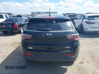 2018 Jeep Compass Altitude z VIN 3C4NJCBB0JT272524, wystawiony jako IAAI lot #42194559 z przebiegiem 125 608 mil mil oraz . Historia ofert i sprzedaży dostępna na DreamBid. Obrazek 16.