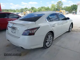 2013 Nissan Maxima SV with VIN 1N4AA5AP8DC814580, listed as a IAAI auction lot 42179159 with 122,758 mi miles and . Bid and sale history available at DreamBid. Image 4.